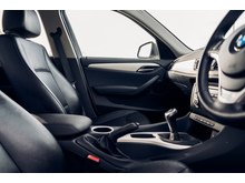 2.0 18d SE SUV 5dr Diesel Manual sDrive Euro 5 (s/s) (143 ps)