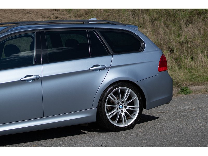 BMW 3 Series  Estate 2.0 Automatic Diesel