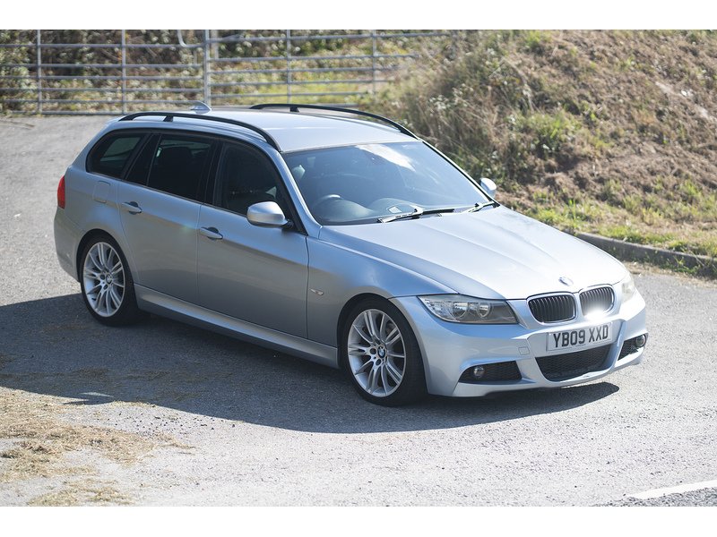 BMW 3 Series  Estate 2.0 Automatic Diesel