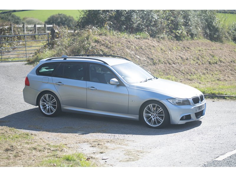 BMW 3 Series  Estate 2.0 Automatic Diesel