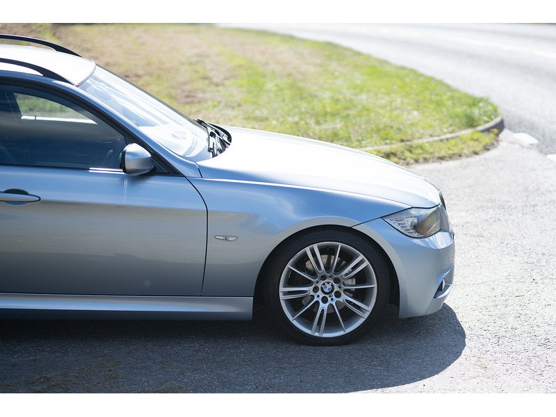 BMW 3 Series  Estate 2.0 Automatic Diesel