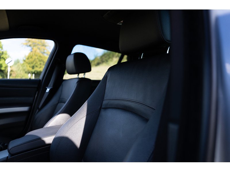 BMW 3 Series  Estate 2.0 Automatic Diesel