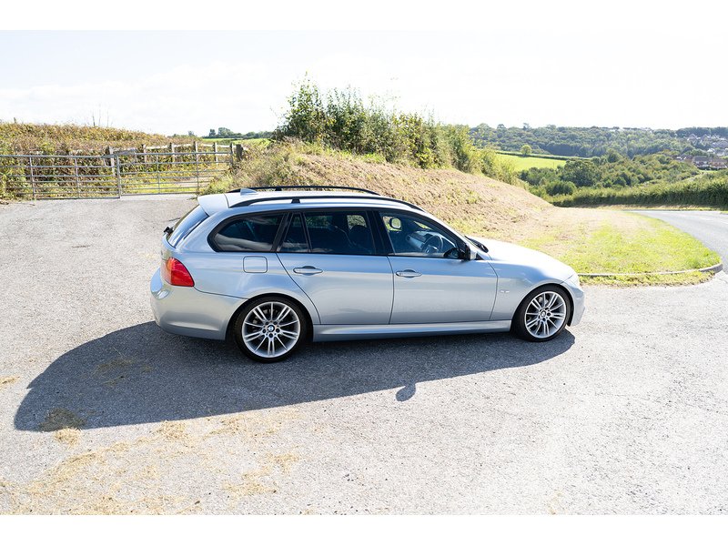 BMW 3 Series  Estate 2.0 Automatic Diesel