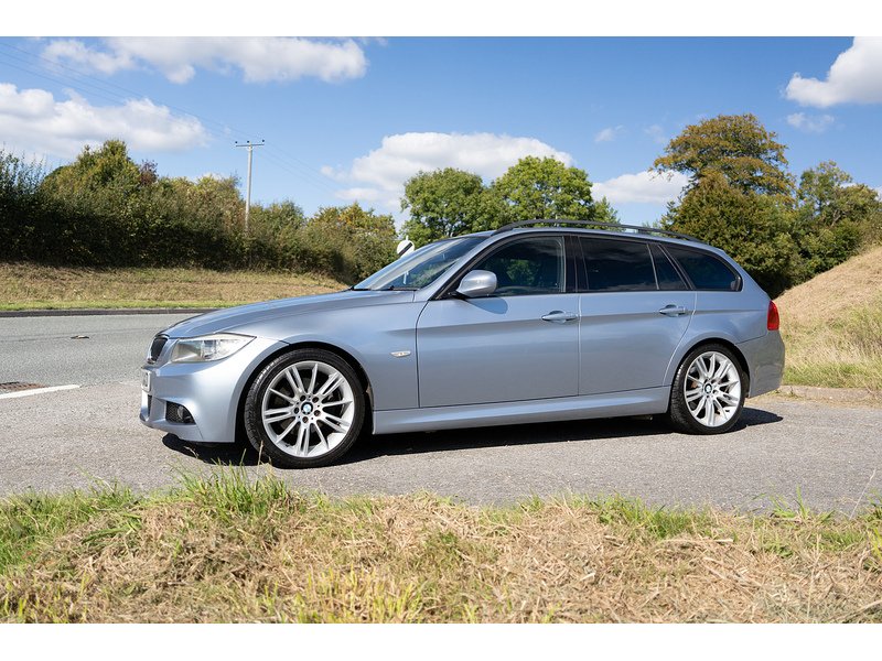 BMW 3 Series  Estate 2.0 Automatic Diesel