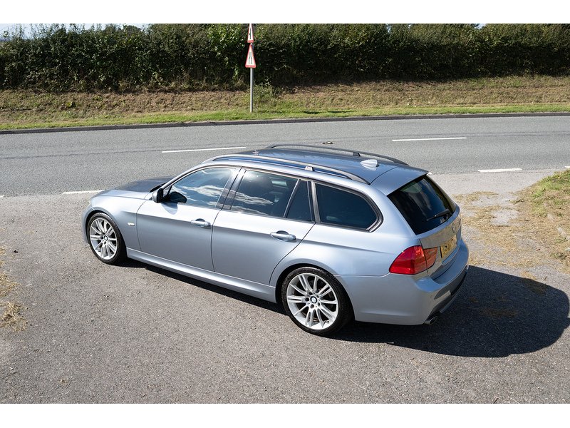 BMW 3 Series  Estate 2.0 Automatic Diesel