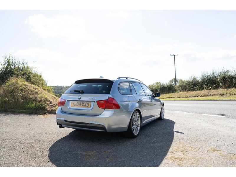 BMW 3 Series  Estate 2.0 Automatic Diesel