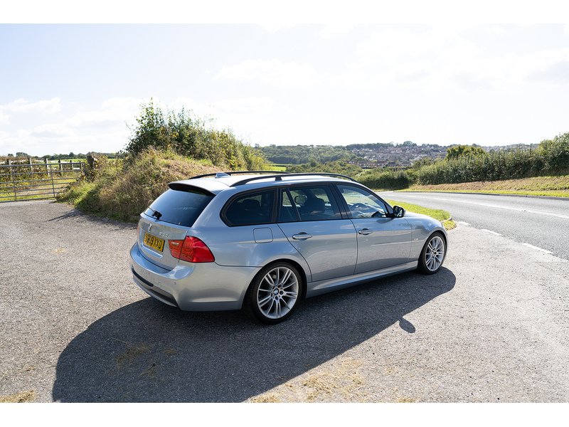 BMW 3 Series  Estate 2.0 Automatic Diesel