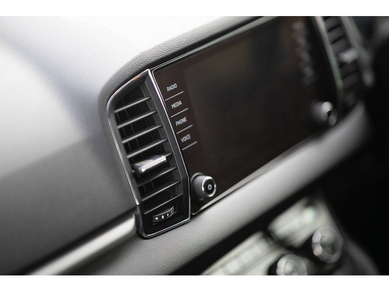 Skoda 1.5 TSI SE SUV 5dr Petrol Manual Euro 6 (s/s) (150 ps)