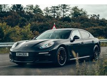 3.0D V6 Hatchback 5dr Diesel TiptronicS Euro 5 (s/s) (300 ps)