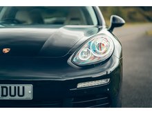 3.0D V6 Hatchback 5dr Diesel TiptronicS Euro 5 (s/s) (300 ps)