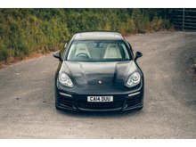 3.0D V6 Hatchback 5dr Diesel TiptronicS Euro 5 (s/s) (300 ps)
