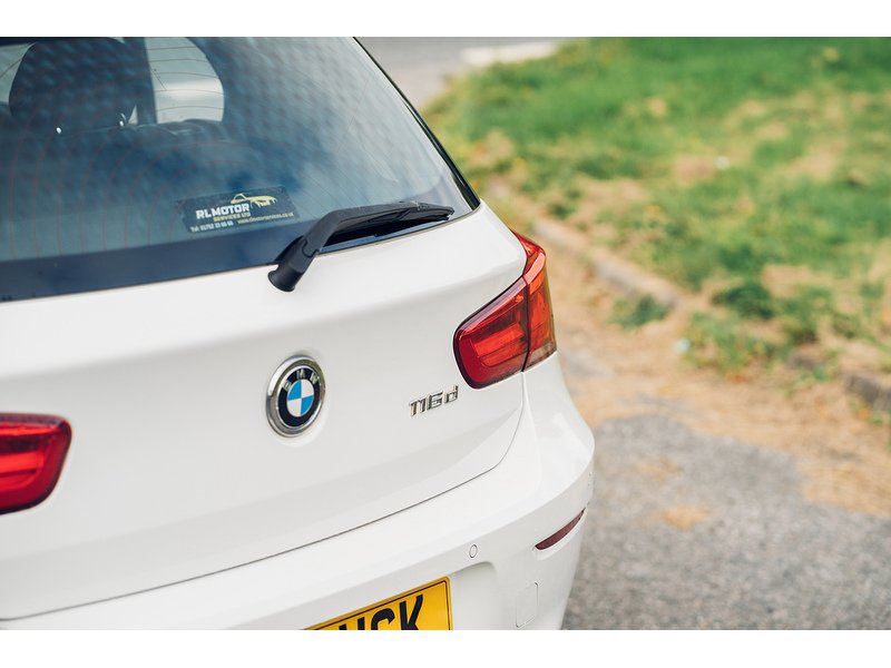 BMW 1.5 116d SE Business Hatchback 5dr Diesel Manual Euro 6 (s/s) (116 ps)