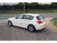 1.5 116d SE Business Hatchback 5dr Diesel Manual Euro 6 (s/s) (116 ps)