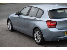 2.0 120d SE Hatchback 5dr Diesel Manual xDrive Euro 5 (s/s) (184 ps)
