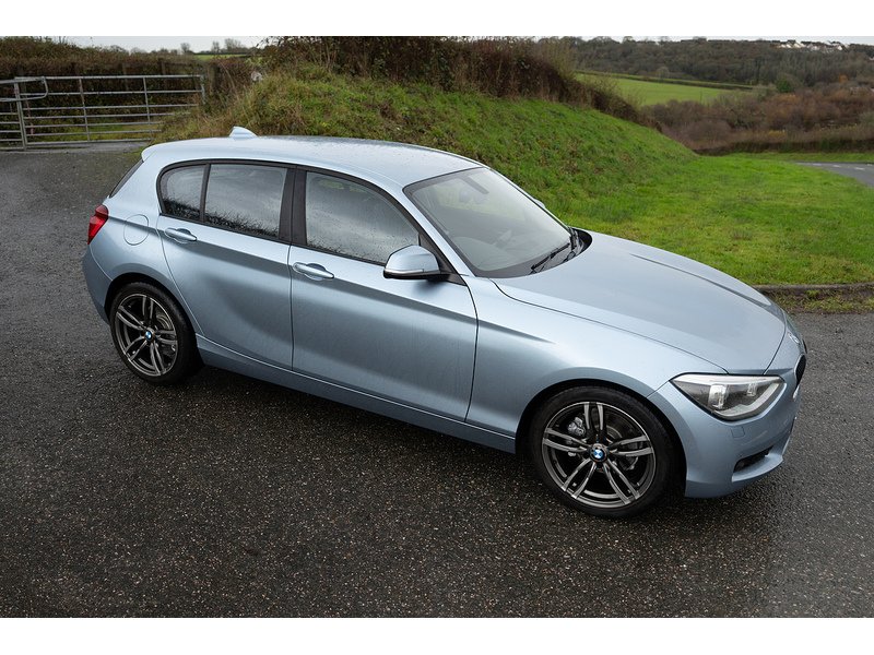 BMW 2.0 120d SE Hatchback 5dr Diesel Manual xDrive Euro 5 (s/s) (184 ps)
