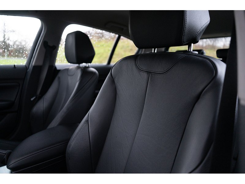 BMW 2.0 120d SE Hatchback 5dr Diesel Manual xDrive Euro 5 (s/s) (184 ps)