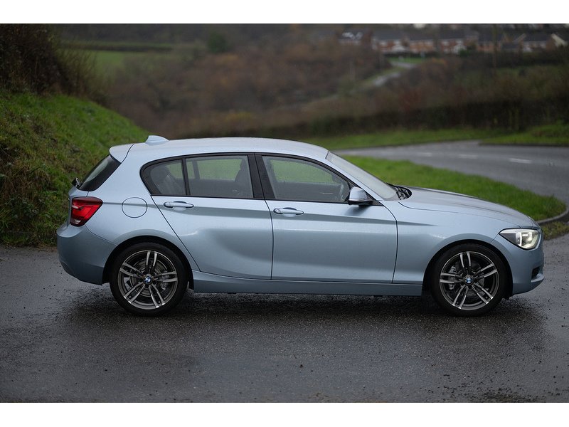 BMW 2.0 120d SE Hatchback 5dr Diesel Manual xDrive Euro 5 (s/s) (184 ps)