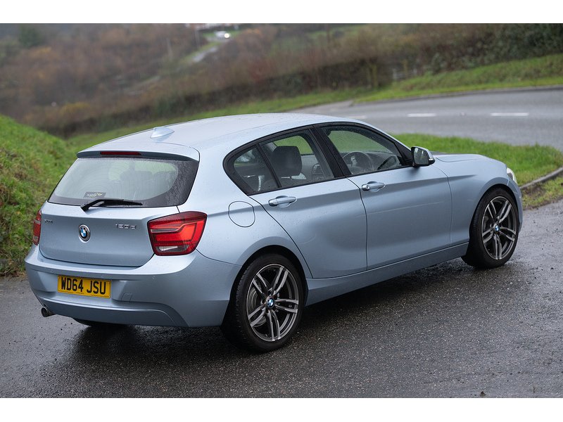 BMW 2.0 120d SE Hatchback 5dr Diesel Manual xDrive Euro 5 (s/s) (184 ps)