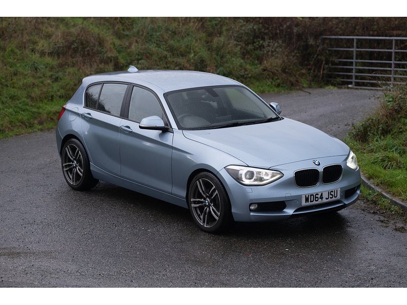 BMW 2.0 120d SE Hatchback 5dr Diesel Manual xDrive Euro 5 (s/s) (184 ps)