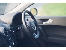 Sportback Tfsi Se Hatchback 1.0 Semi Auto Petrol