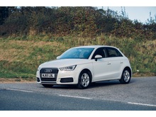Sportback Tfsi Se Hatchback 1.0 Semi Auto Petrol