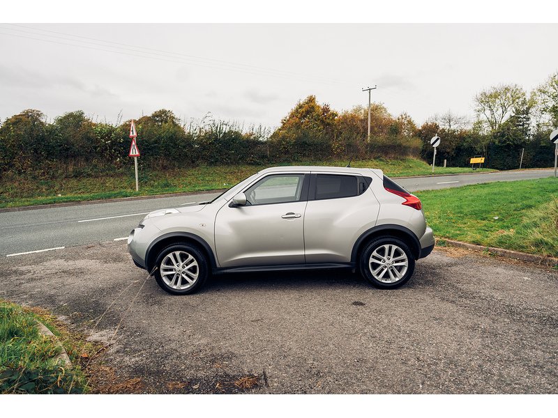 Nissan 1.6 Acenta Premium SUV 5dr Petrol Manual Euro 5 (s/s) (117 ps)