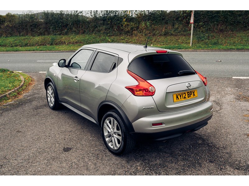 Nissan 1.6 Acenta Premium SUV 5dr Petrol Manual Euro 5 (s/s) (117 ps)