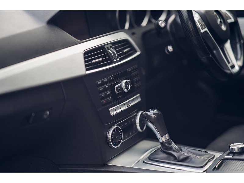 Mercedes-Benz 2.1 C220 CDI AMG Sport Edition Saloon 4dr Diesel G-Tronic+ Euro 5 (s/s) (170 ps)