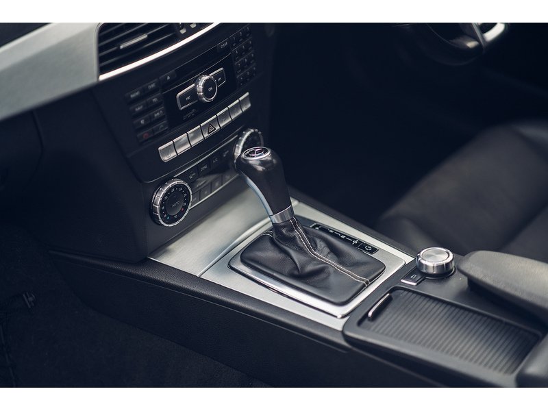 Mercedes-Benz 2.1 C220 CDI AMG Sport Edition Saloon 4dr Diesel G-Tronic+ Euro 5 (s/s) (170 ps)