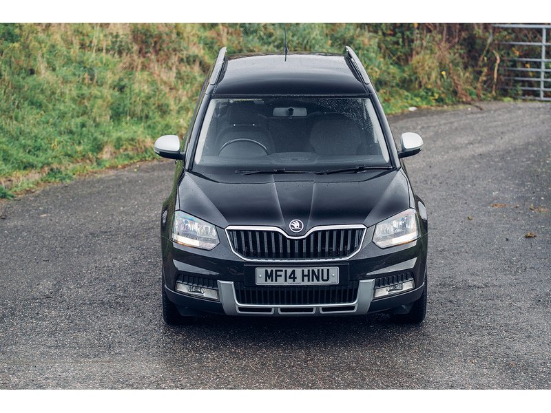 Skoda 2.0 TDI S Outdoor 5dr Diesel Manual 4WD Euro 5 (110 ps)