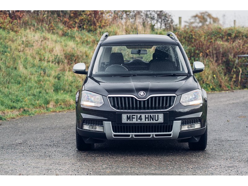 Skoda 2.0 TDI S Outdoor 5dr Diesel Manual 4WD Euro 5 (110 ps)