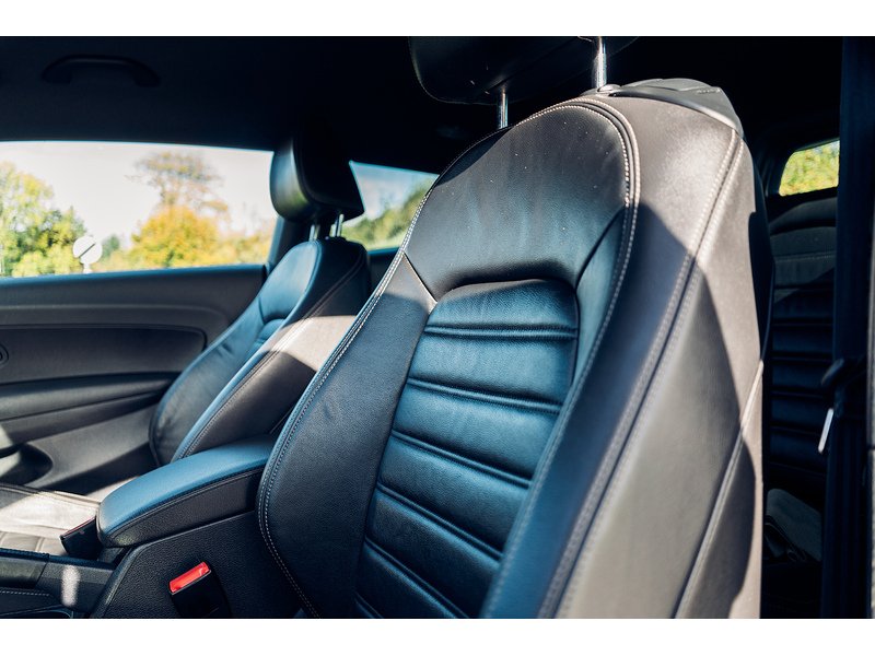 Volkswagen 2.0 TDI BlueMotion Tech GT Hatchback 3dr Diesel Manual Euro 5 (s/s) (Leather, Nav) (140 ps)