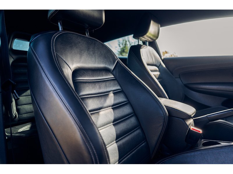 Volkswagen 2.0 TDI BlueMotion Tech GT Hatchback 3dr Diesel Manual Euro 5 (s/s) (Leather, Nav) (140 ps)