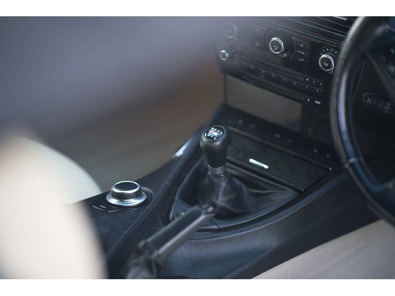 BMW 3.0 630i Sport Convertible 2dr Petrol Manual Euro 4 (272 ps)