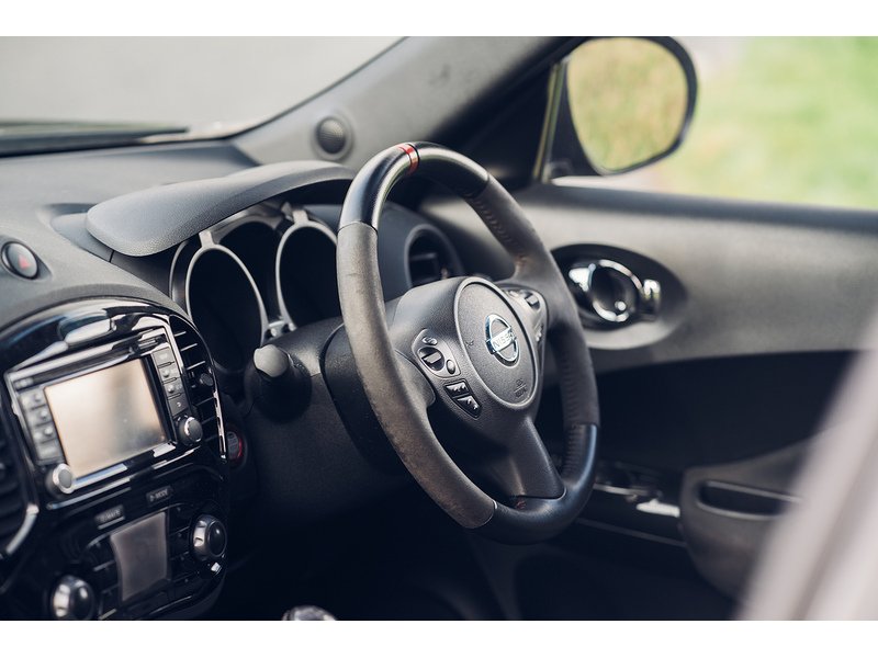 Nissan 1.6 DIG-T Nismo SUV 5dr Petrol Manual Euro 5 (200 ps)