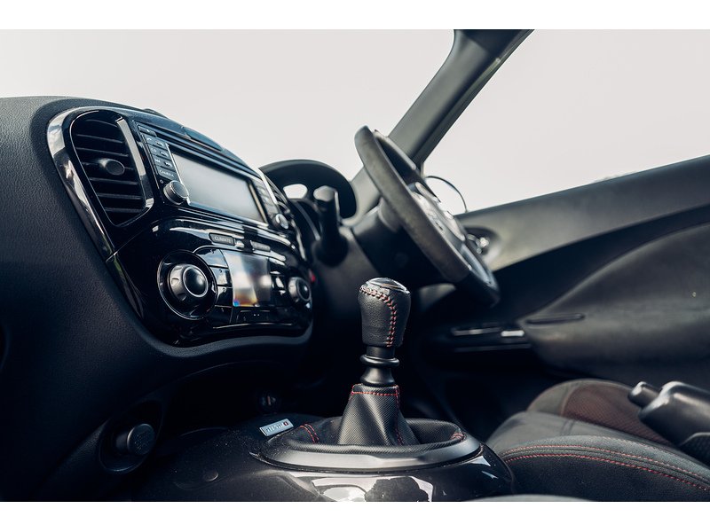 Nissan 1.6 DIG-T Nismo SUV 5dr Petrol Manual Euro 5 (200 ps)