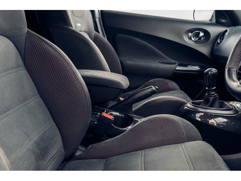 Nissan 1.6 DIG-T Nismo SUV 5dr Petrol Manual Euro 5 (200 ps)