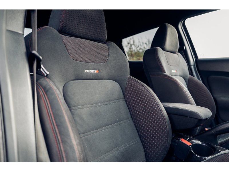 Nissan 1.6 DIG-T Nismo SUV 5dr Petrol Manual Euro 5 (200 ps)