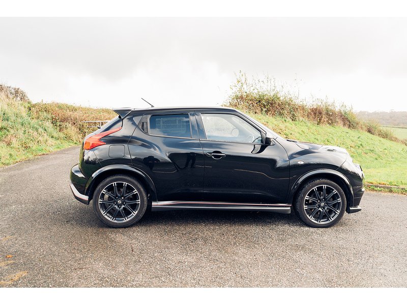 Nissan 1.6 DIG-T Nismo SUV 5dr Petrol Manual Euro 5 (200 ps)