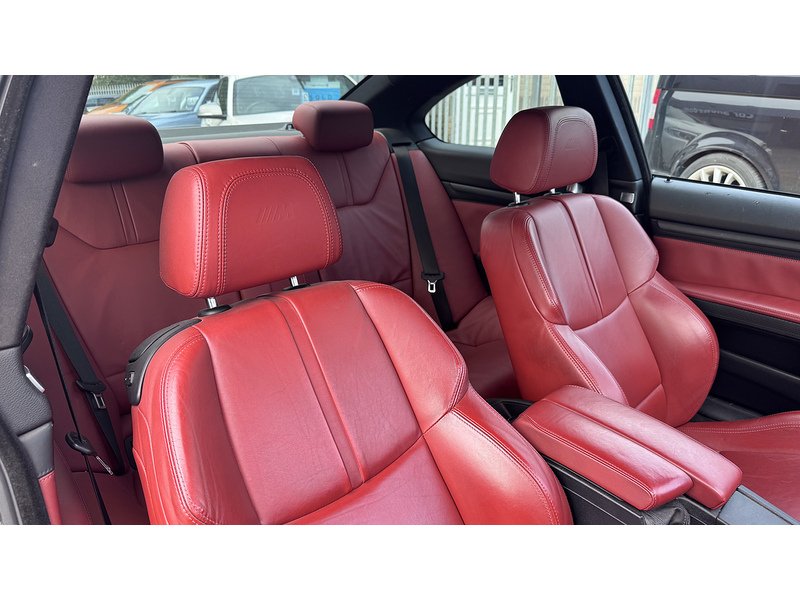 BMW 4.0 iV8 Coupe 2dr Petrol DCT Euro 4 (420 ps)