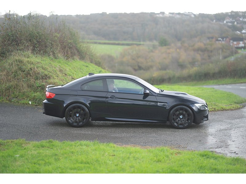 BMW 4.0 iV8 Coupe 2dr Petrol DCT Euro 4 (420 ps)