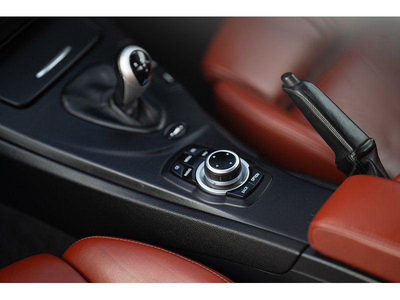 BMW 4.0 iV8 Coupe 2dr Petrol DCT Euro 4 (420 ps)