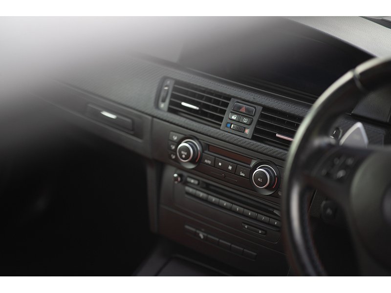 BMW 4.0 iV8 Coupe 2dr Petrol DCT Euro 4 (420 ps)