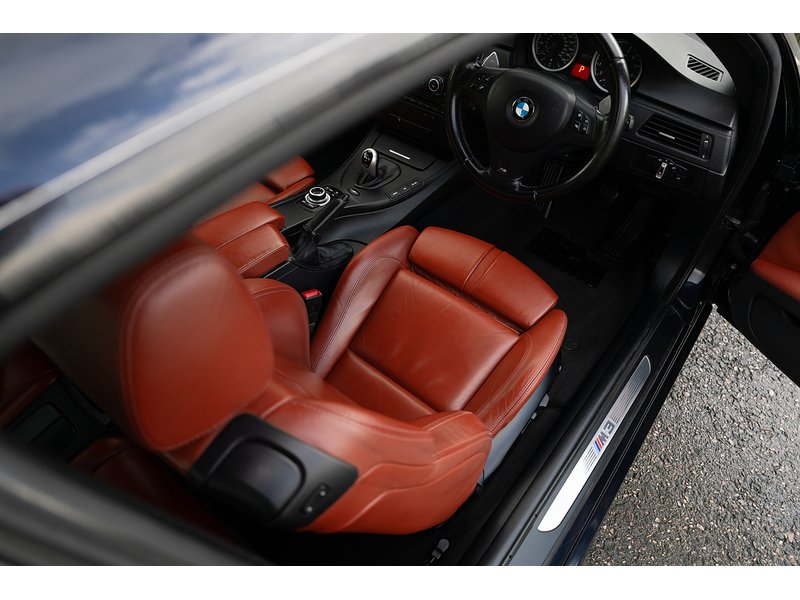 BMW 4.0 iV8 Coupe 2dr Petrol DCT Euro 4 (420 ps)