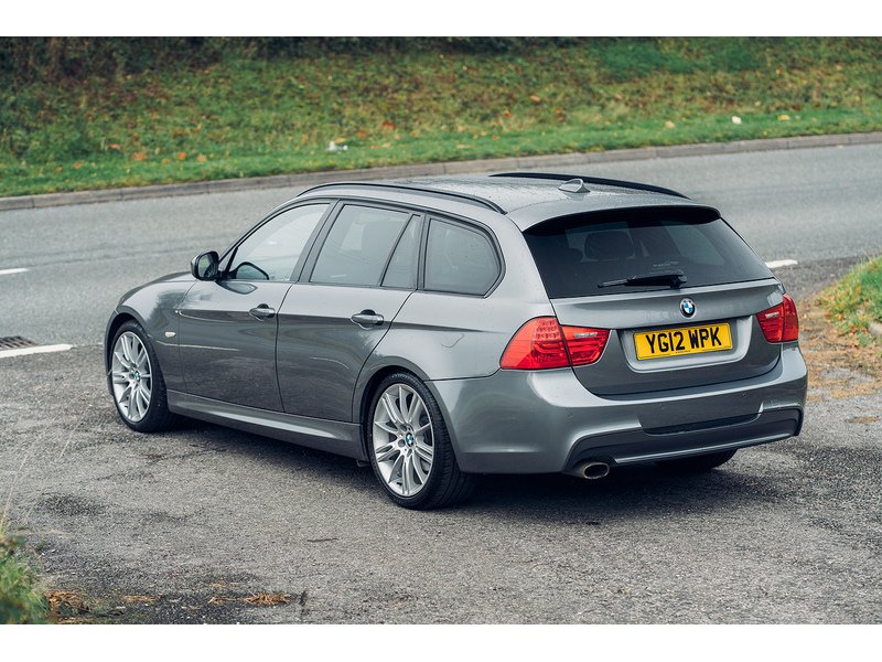 BMW 2.0 318d M Sport Touring 5dr Diesel Manual Euro 5 (s/s) (143 ps)