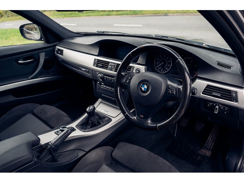 BMW 2.0 318d M Sport Touring 5dr Diesel Manual Euro 5 (s/s) (143 ps)