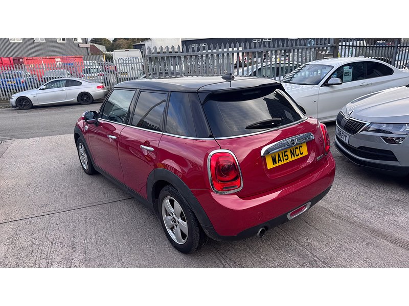 Mini 1499 5dr Hatchback Automatic
