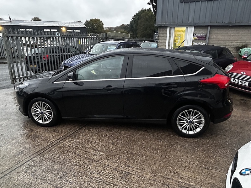 Ford TDCi Zetec Edition Hatchback 1.5 Manual Diesel
