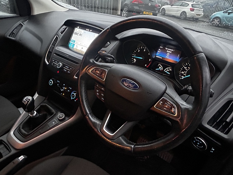 Ford TDCi Zetec Edition Hatchback 1.5 Manual Diesel