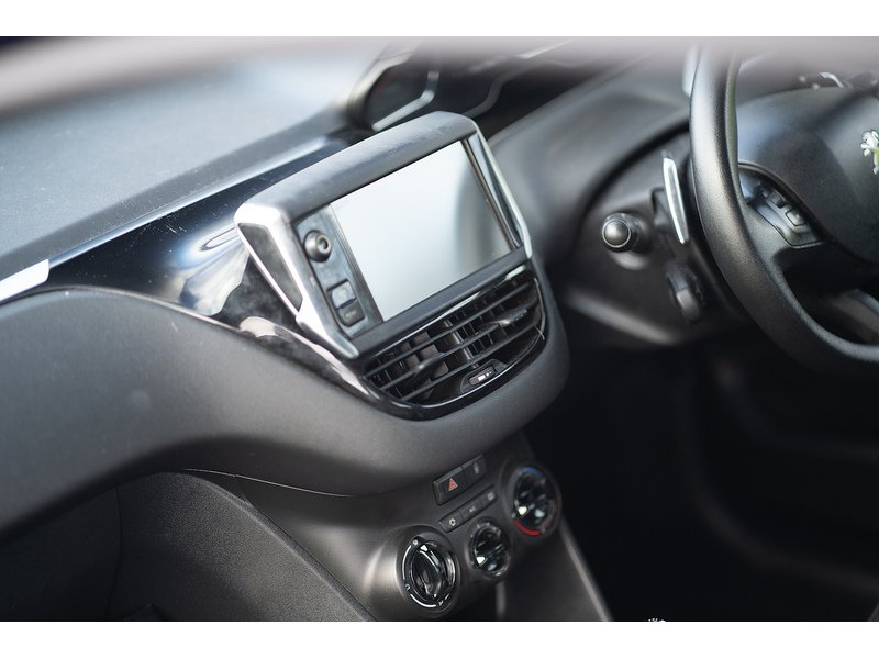 Peugeot 1.4 e-HDi Active Hatchback 3dr Diesel EGC Euro 5 (s/s) (70 ps)